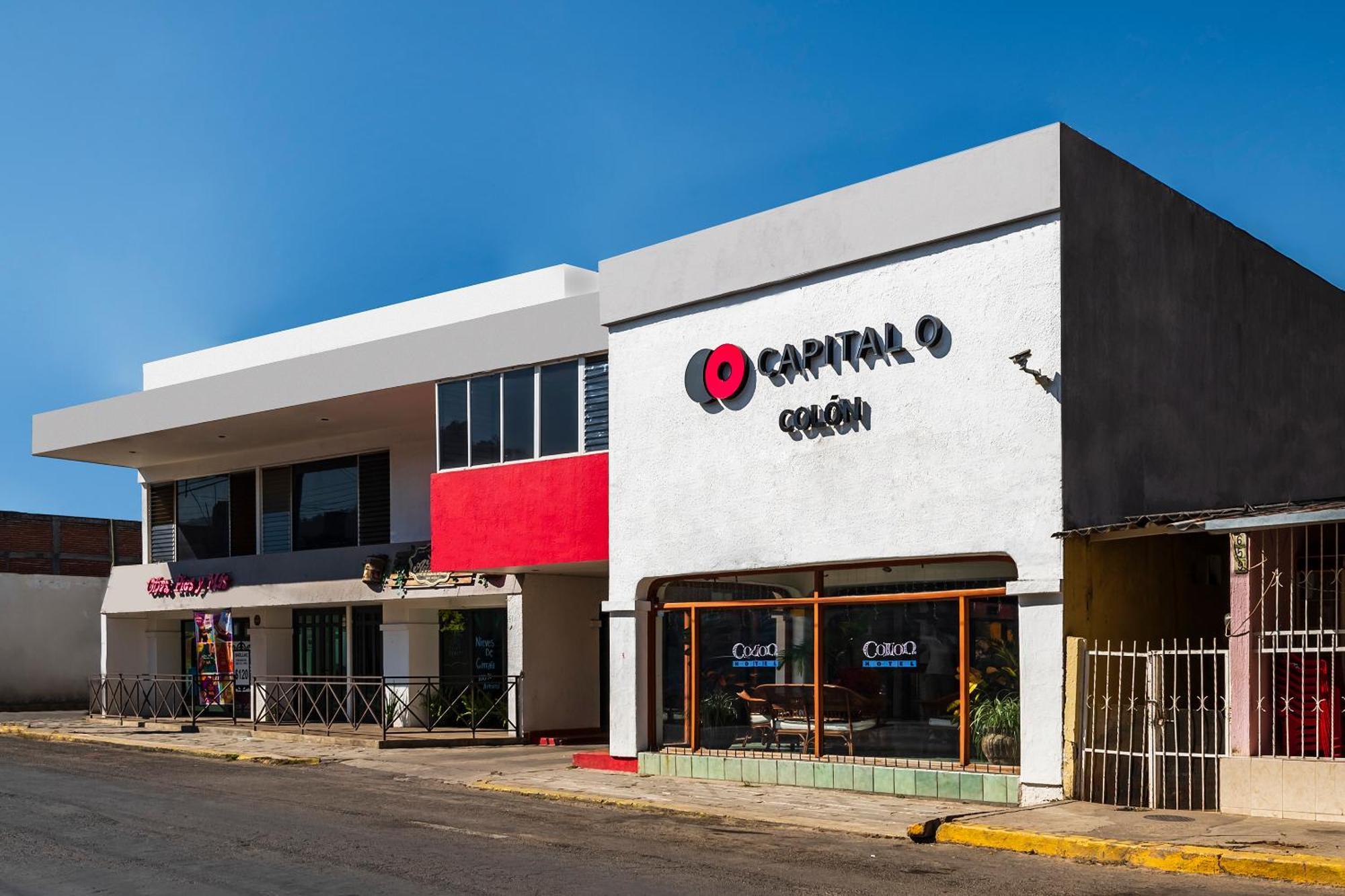 فندق Capital O Colon, Ciudad Guzman Jalisco المظهر الخارجي الصورة